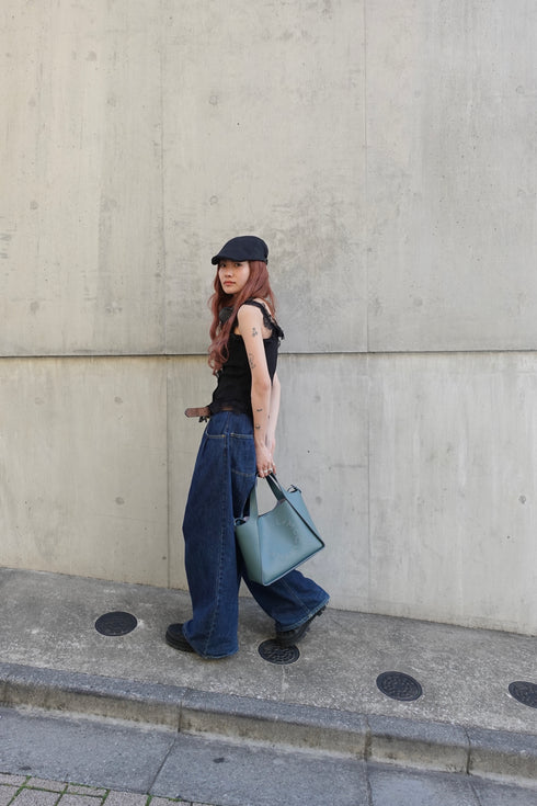 レースタンクトップ